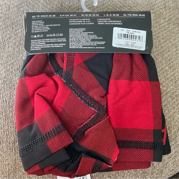 - Lot of 3 units  American Eagle Men's classic trunk 3" Inseam. XXXL (48-5… - Picture 2 of 5